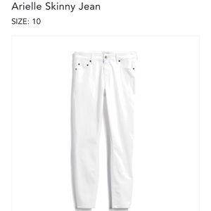 NWOT-Pistola Style #P6822FTN-SLO. Size 30. Oslo White Stretch Straight Leg Jeans